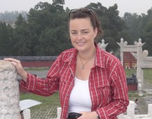 Monika Mey am Himmelstempel